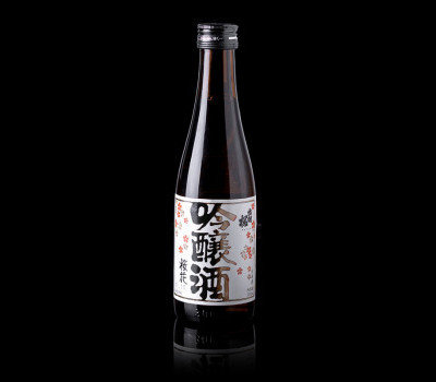 Product Sake Dewazakura 15% 300 ml Japan